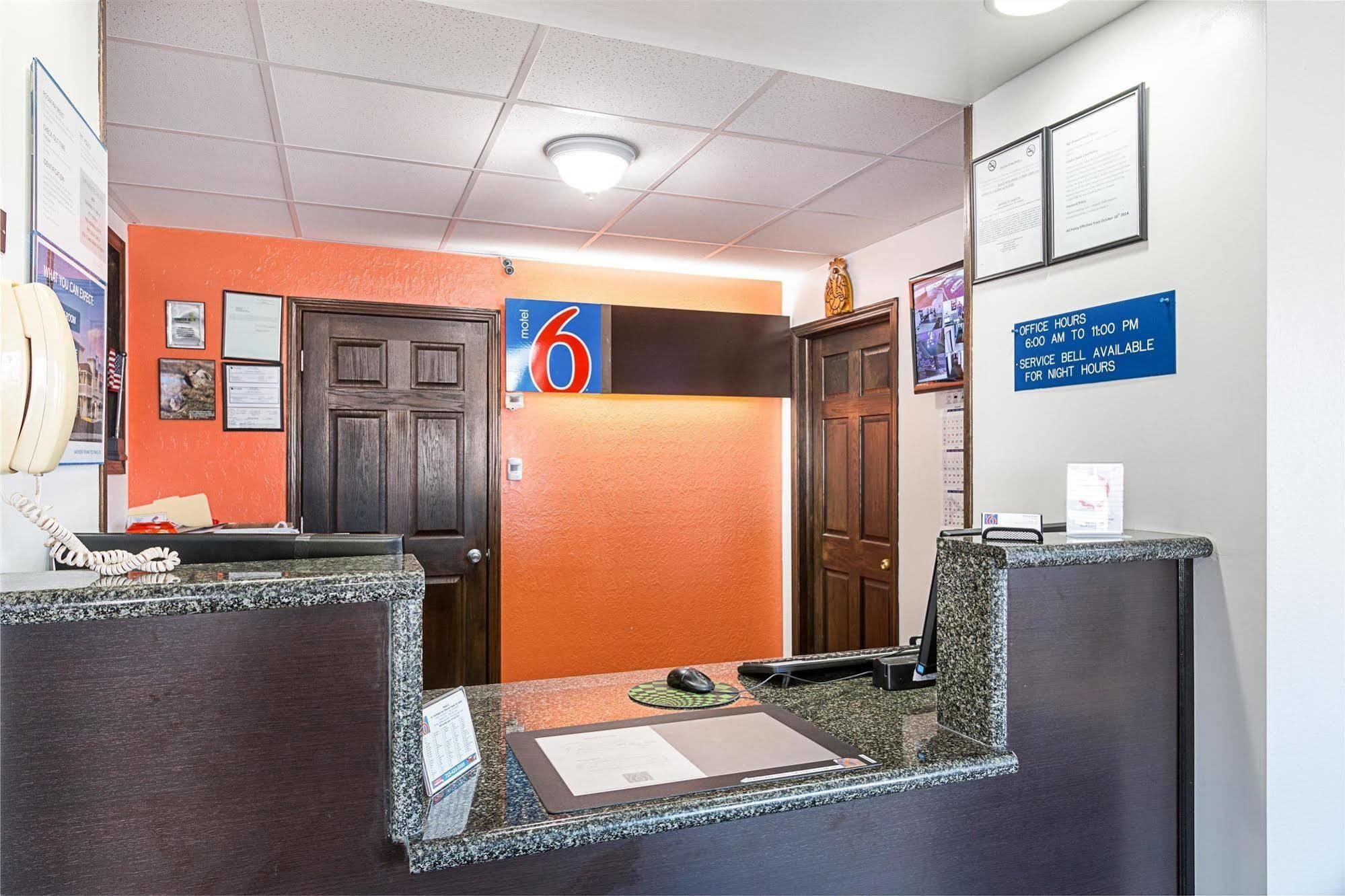 Motel 6-Wisconsin Rapids, Wi Exteriör bild