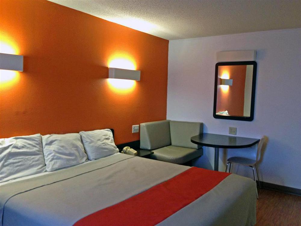 Motel 6-Wisconsin Rapids, Wi Rum bild